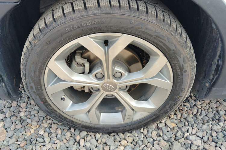 Used Geely Auto Vision S1 2018 1.5L CVT FENGXING Model
