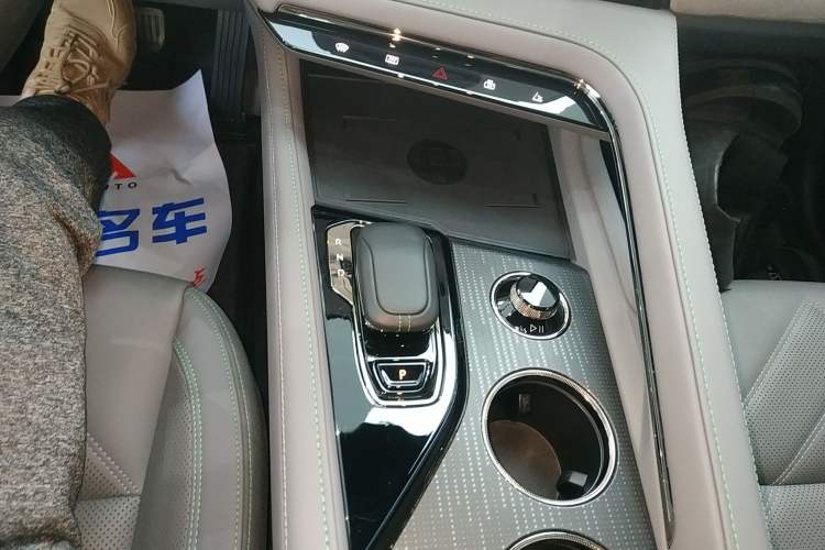 Used Zeekr 001 2023 WE Edition 100 kWh