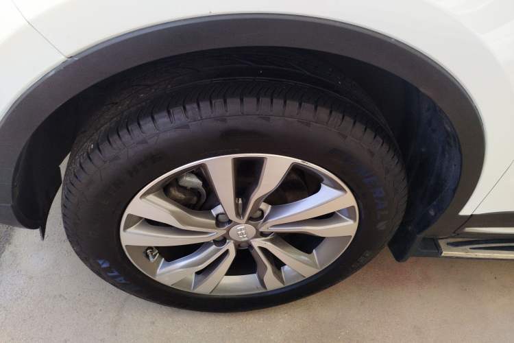 Used Geely Auto Emgrand X7 Sport 2016 1.8TD Automatic All-Wheel-Drive ZhiZun Edition
