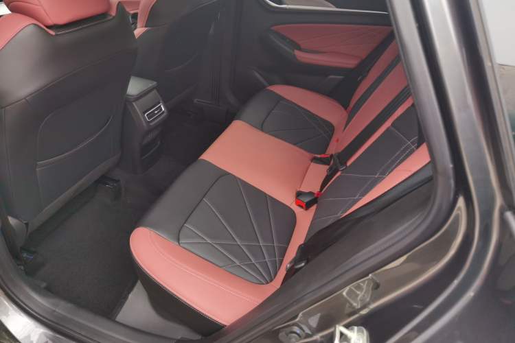 Used Changan Eado 2024 PLUS Blue Whale NE 1.4T GDI DCT High-Energy Edition