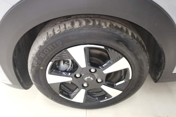 Used Wuling Bingo PLUS 2024 510 km Flagship Edition Four-Seater Version
