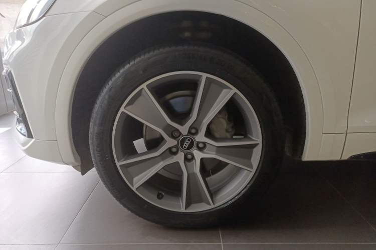 Used Audi Q5L 2024 40 TFSI Luxury Dynamic Edition