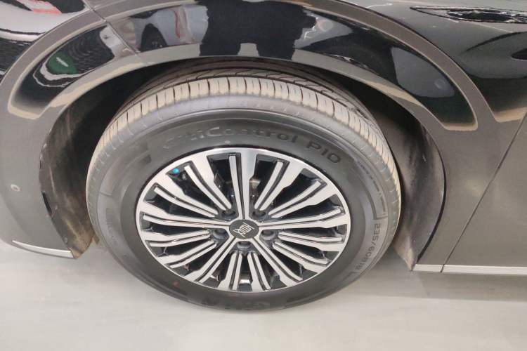 Used BYD Xia 2025 DM-i 1.5T 100km Supreme Edition
