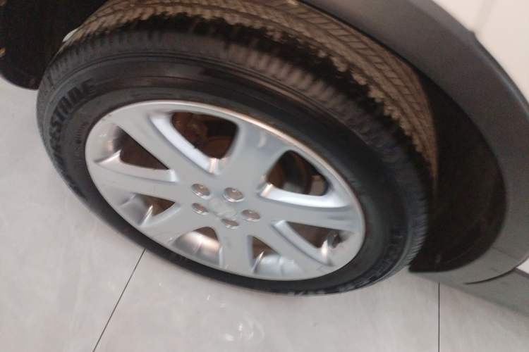 Used Buick Encore 2015 1.4T Manual Two-Wheel Drive Urban Advanced Model
