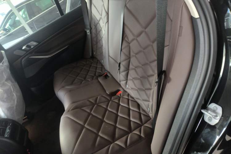 Used BMW X5 2023 xDrive 30Li Luxury M Sport Night Edition Package
