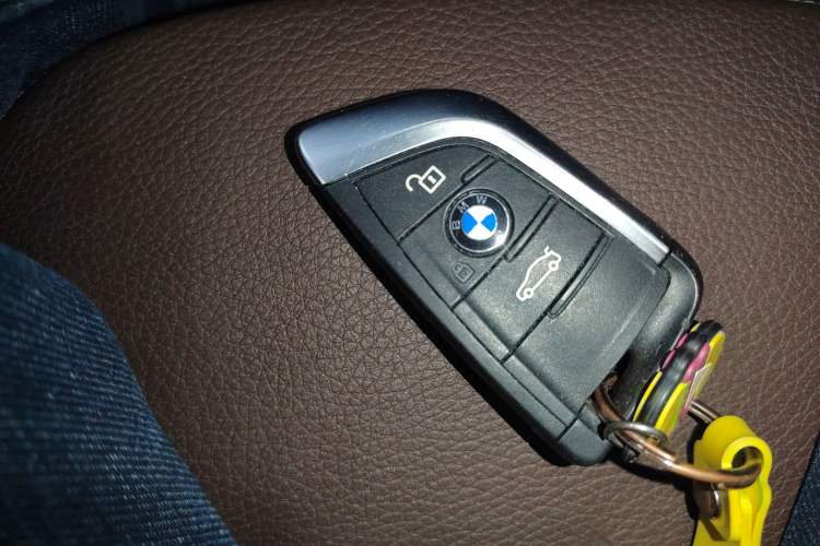 Used BMW X1 2018 sDrive18Li Luxury Model
