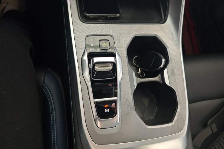 Used GAC Trumpchi GS3 2023 Shadow Speed 270T Dynamic Intelligence Edition
