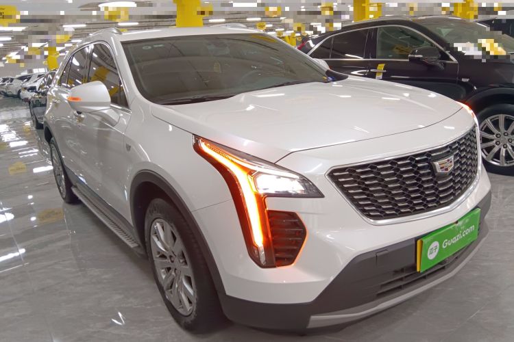 Used Cadillac XT4 2021 28T Two-Wheel Drive Leading Version
