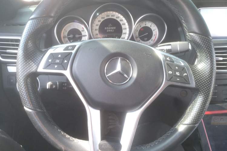 Used Mercedes-Benz E-Class 2016 E 200 Coupe Dynamic Edition
