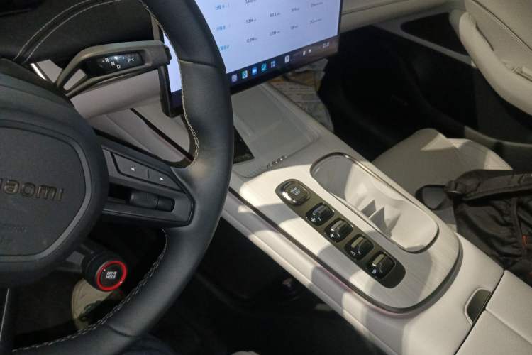 Used  SU7 2024 Four-Wheel Drive Ultra-Long Range Advanced Intelligent Driving Max Edition
