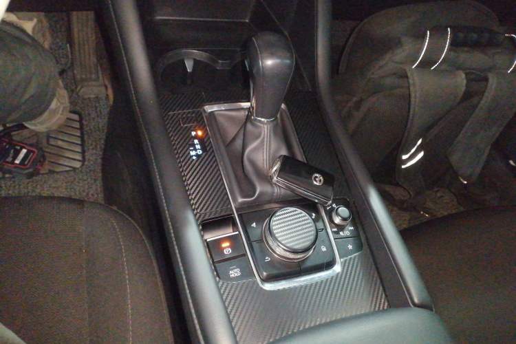 Used Mazda Mazda 3 Axela 2021 2.0L Automatic ZhiXuan Edition
