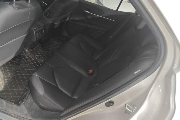 Used Toyota Camry 2019 2.5G Luxury Edition China VI Standard