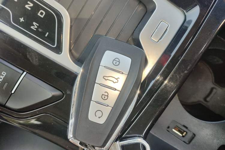 Used Geely Auto Emgrand GS 2020 1.4T CVT Ya
