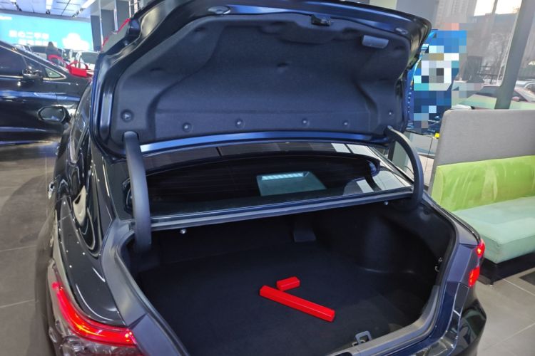 Used Toyota Camry 2021 2.5G Luxury Edition
