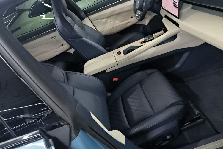 Used Zeekr 001 2025 YOU Edition 100 kWh All-Wheel Drive