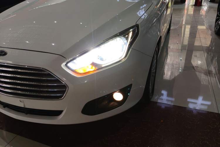 Used Ford Escort 2015 1.5L Automatic Comfort Model