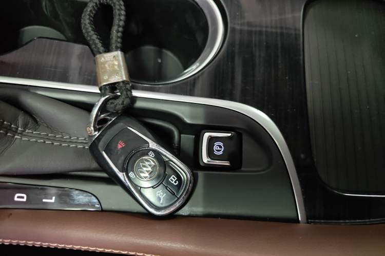 Used Buick Envision 2019 20T Two-Wheel Drive Luxury Version China VI Standard
