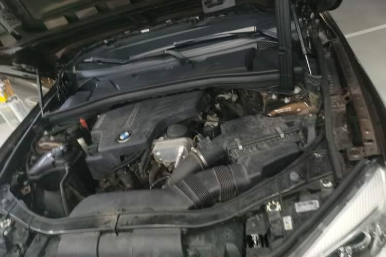 Used BMW X1 2014 sDrive18i Leading Model
