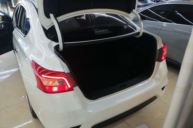 Used Nissan Sylphy 2018 1.6XV CVT Deluxe Edition
