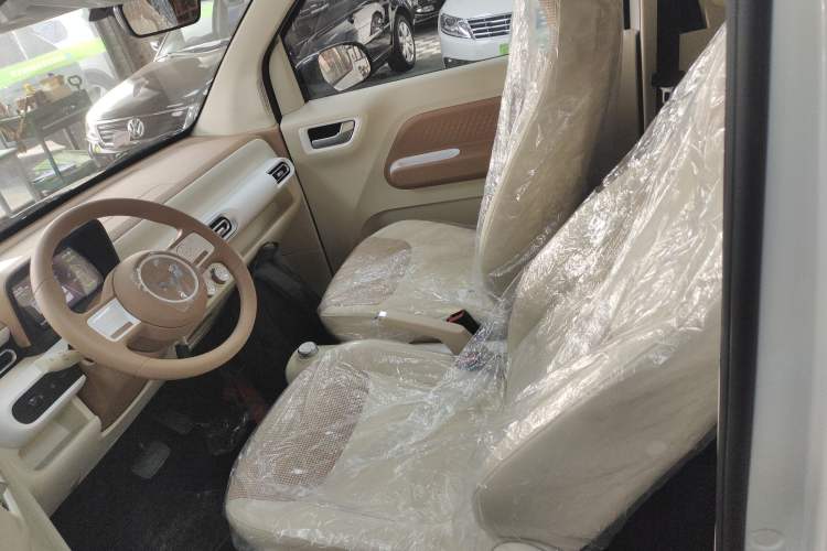 Used Wuling Hongguang MINIEV 2024 3rd Generation 215km Youth Edition