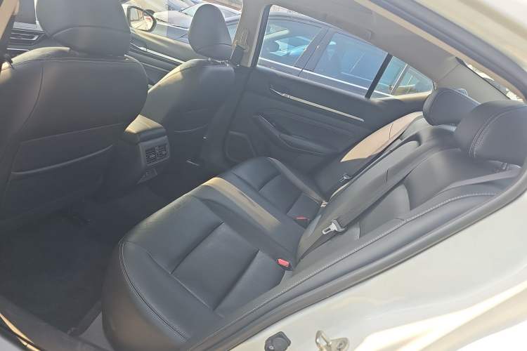 Used Nissan Teana 2022 2.0L XL-TLS Enjoyment Edition
