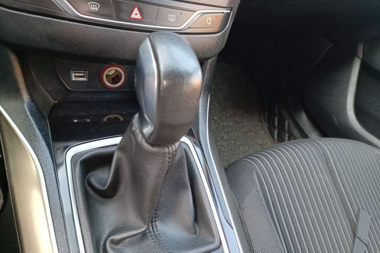 Used Peugeot 408 2015 1.2T Automatic Luxury Edition
