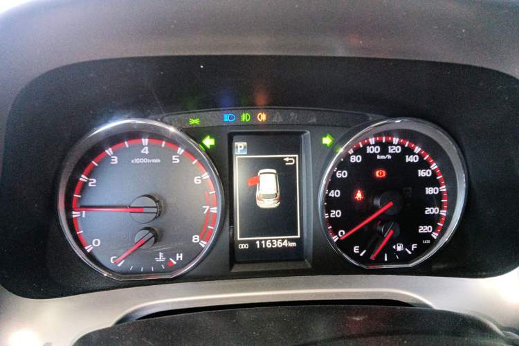 Used Toyota RAV4 2019 2.0L CVT Two-Wheel Drive Fashion X Limited Edition China V Standard