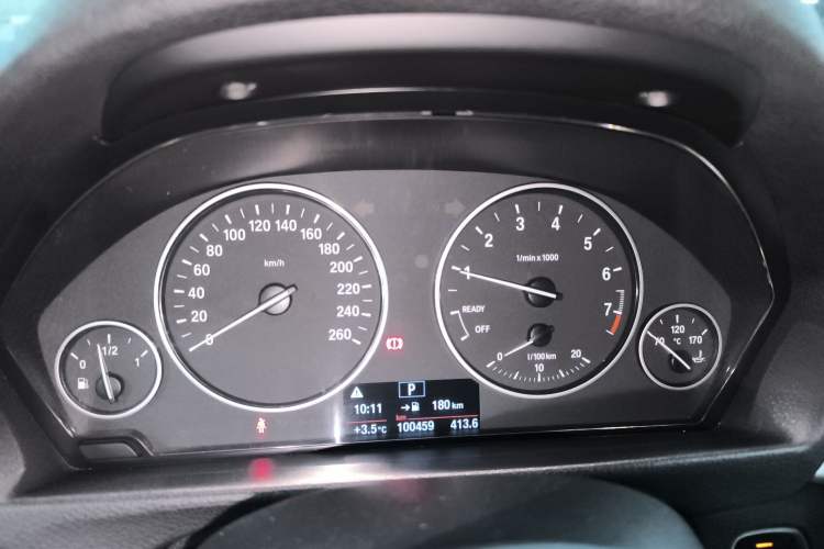 Used BMW 3 Series 2015 320Li Luxury Edition Fashion Model
