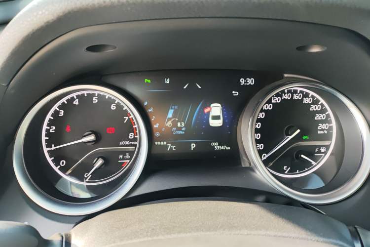 Used Toyota Camry 2023 2.0G Luxury Edition