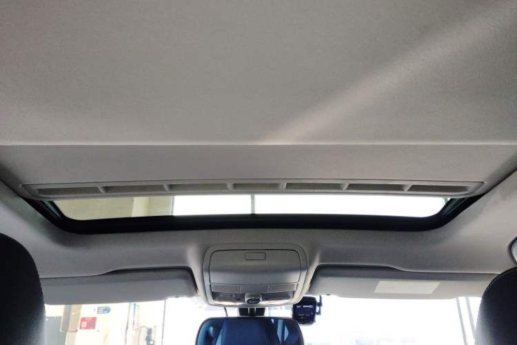 Used Volkswagen Passat 2014 1.8TSI DSG 30th Anniversary Edition
