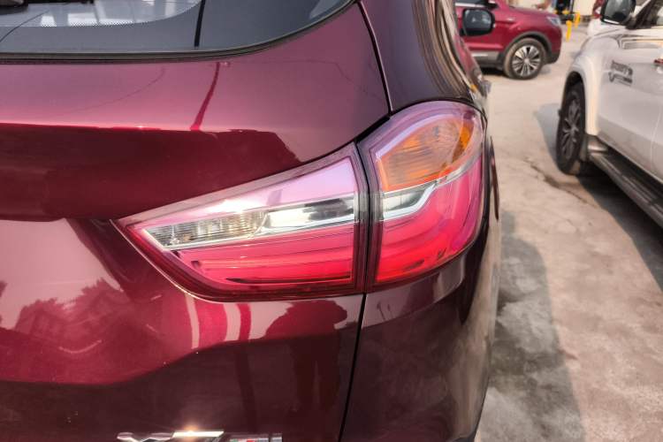 Used SWM X7 2018 1.5T Manual Luxury 7-Seater