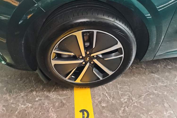 Used Li Auto L6 2024 PRO Model
