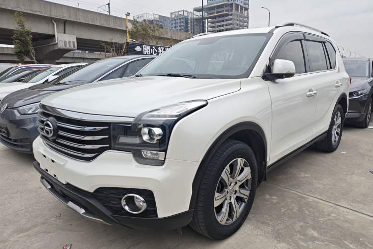 Used GAC Trumpchi GS7 2017 320T Two-Wheel-Drive Luxury Model
