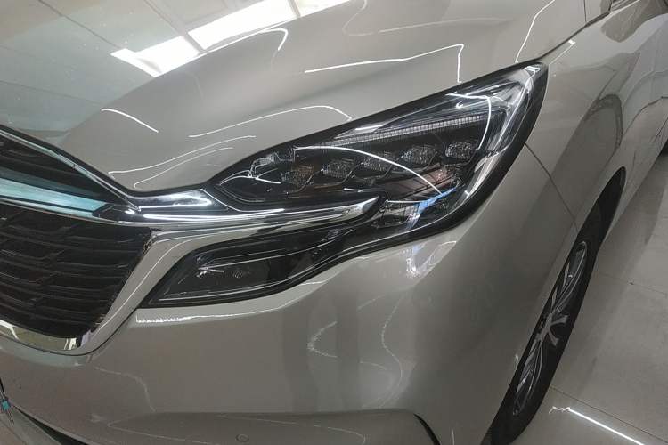 Used Buick GL8 2021 ES Land Cruiser 653T Luxury Edition
