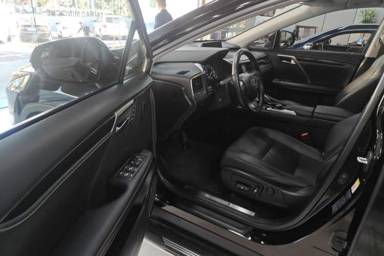 Used Lexus RX 2016 300 Two-Wheel Drive Comfort Edition China V Standard
