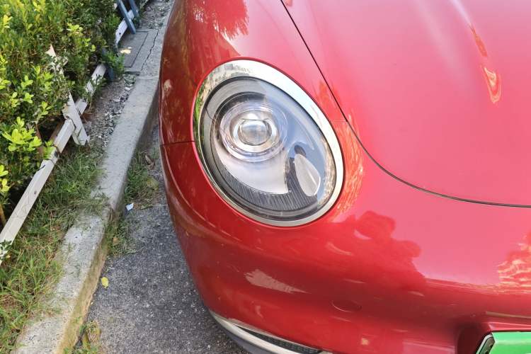 Used ORA Good Cat 2022 400km Standard Range Luxury Version Lithium Iron Phosphate
