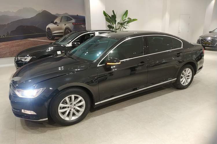 Used Volkswagen Magotan 2019 280TSI DSG Comfort Model China VI Standard