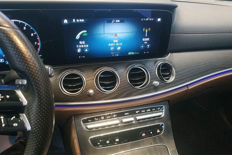 Used Mercedes-Benz E-Class 2022 E 300 L Sporty and Stylish Model
