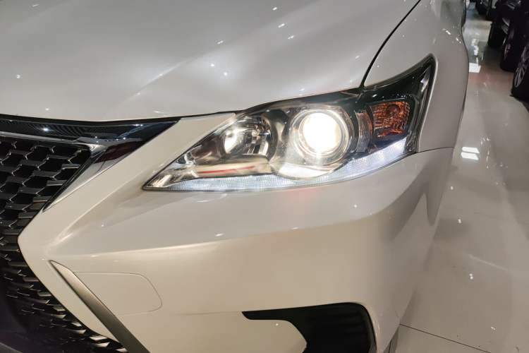 Used Lexus CT 2017 CT200h Comfort Edition Monochrome China V Standard
