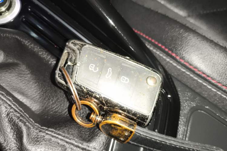 Used Volkswagen Tayron 2019 330TSI Two-Wheel-Drive Luxury Version China V Emission Standard
