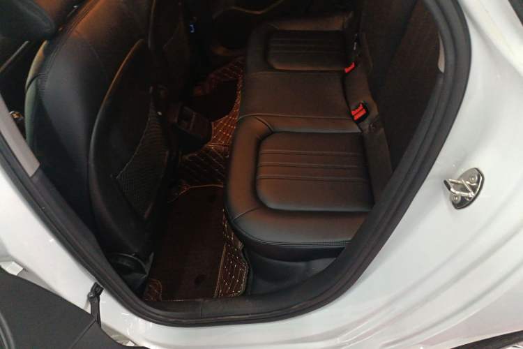 Used Audi A3 2019 Limousine 35 TFSI Ambition China V