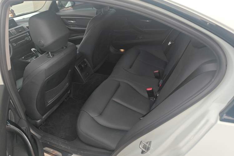 Used BMW 3 Series 2018 320Li Leading Model M Sport Package