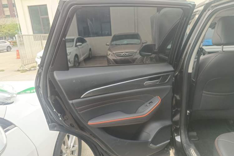 Used Haval F7 2021 2.0T Two-Wheel Drive i-Van
