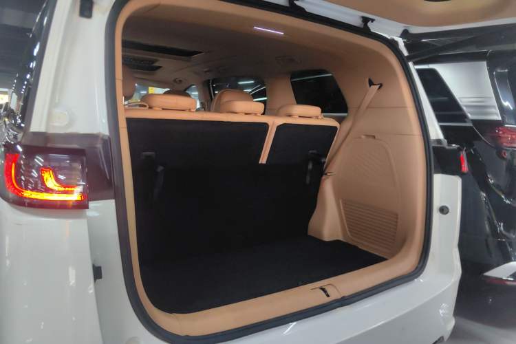 Used VOYAH Dream 2022 Low-Carbon Edition Plus Intelligent Driving Package
