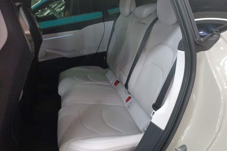 Used  SU7 2024 Four-Wheel Drive Ultra-Long Range Advanced Intelligent Driving Max Edition
