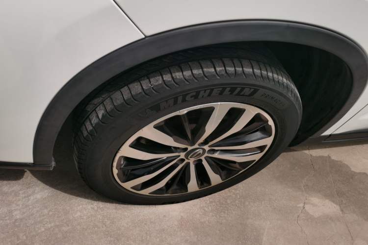 Used GAC Trumpchi GS4 2017 235T Automatic Two-Wheel Drive Luxury Smart Connectivity Version
