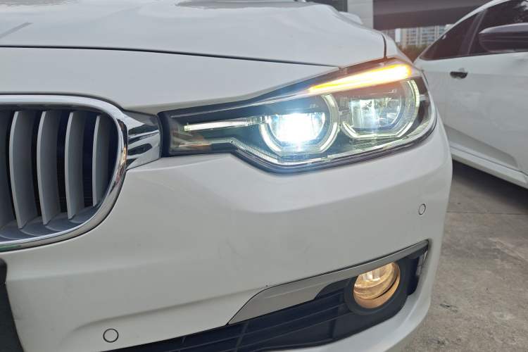 Used BMW 3 Series 2018 320Li Fashion Model
