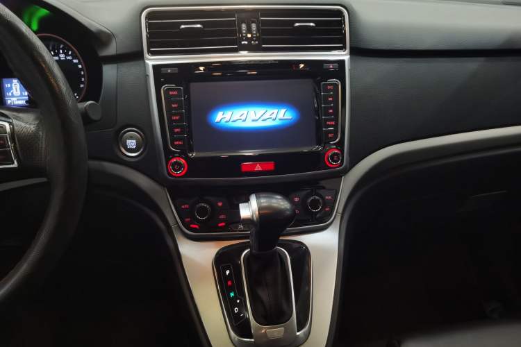 Used Haval H6 2015 Sport Edition 1.5T Automatic Two-Wheel Drive Luxury Model
