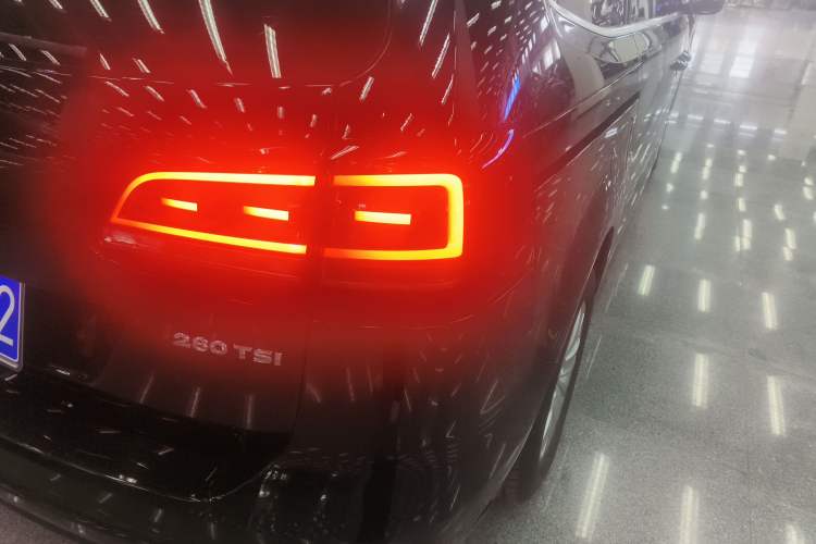 Used Volkswagen Sharan 2018 280TSI Enjoyment Model 7 Seats
