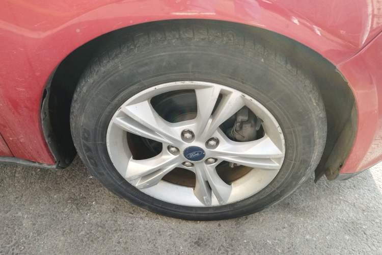 Used Ford Focus 2012 Hatchback 1.6L Automatic Fashion Edition